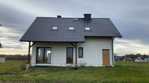 Nowy dom 136 m² z garażem i działką 7 ar blisko Opola