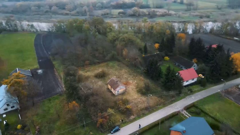 Działka z lasem i dostępem do Wisły - Opolski Rynek Nieruchomości